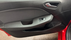 Renault Clio 1.0 TCe 100 Iconic 5dr Petrol Hatchback